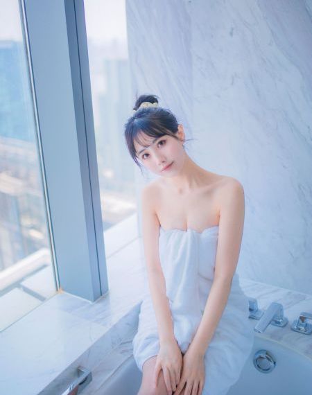 丝袜会所在线_1080P高清电影在线