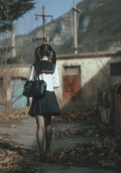 岳的乳好好白一区二区三区在线观看_剧情片天堂在线