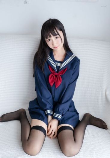 同桌扒开双腿自慰给我看小说_720在线观看电视