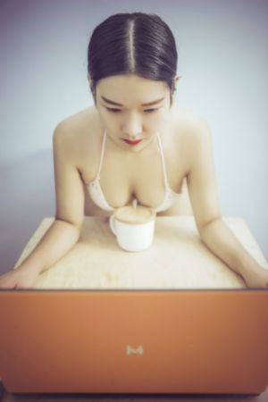 小妖精短视频app在线_BD韩语免费观看电视剧