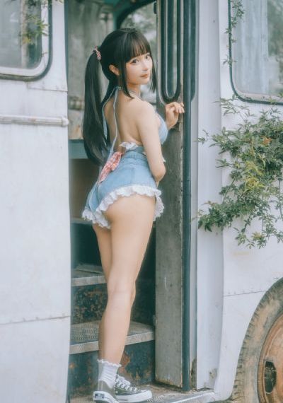 脚交白嫩玉足视频_BD韩语日本电影免费