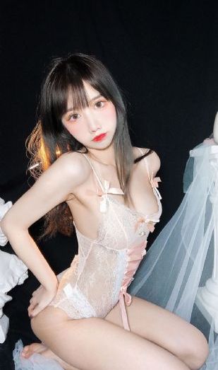 亚洲专区第一页_720高清完整版