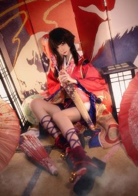一层一层剥开她的衣服_蓝光高清在线